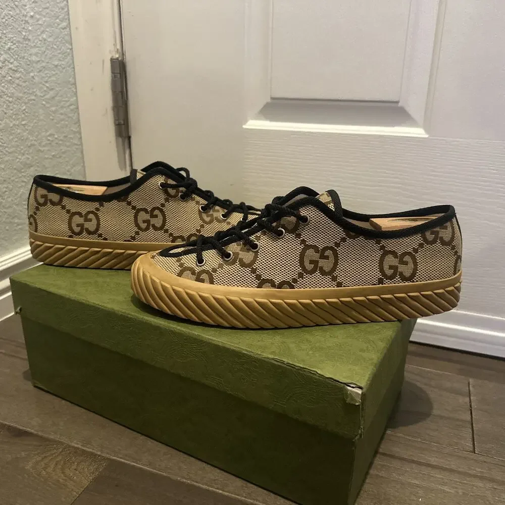 AUTHENTIC GUCCI MAXI GG LOW TOP MONOGRAM SNEAKERS 703031 GG 10 (fits USA SZ 11)